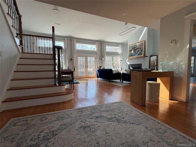 Building Photo - 27 Deer Path