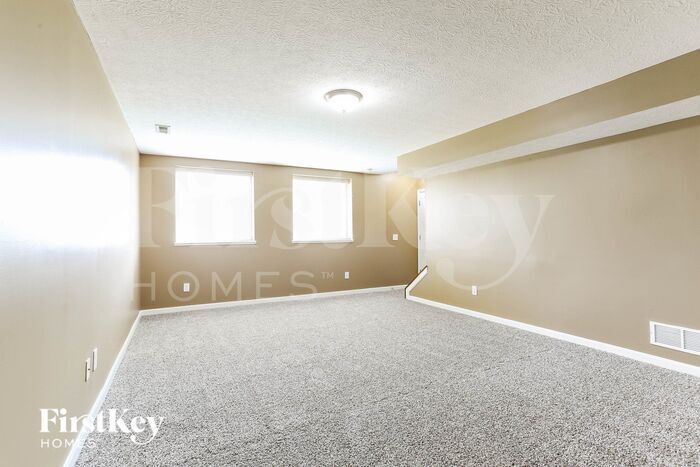 Building Photo - 5751 Aderholt Rd