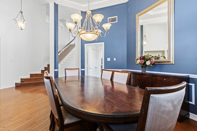 Building Photo - 5630 Ashford Ridge Ln