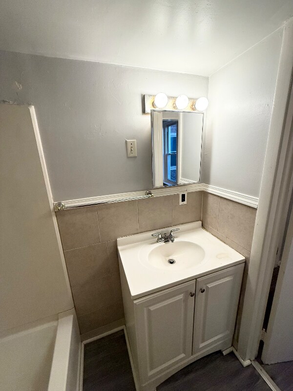 Building Photo - 44 W Union Blvd