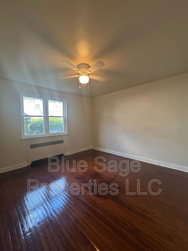 Building Photo - 56 W Albemarle Ave
