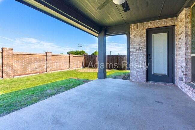 Building Photo - 213 Lariat Trail