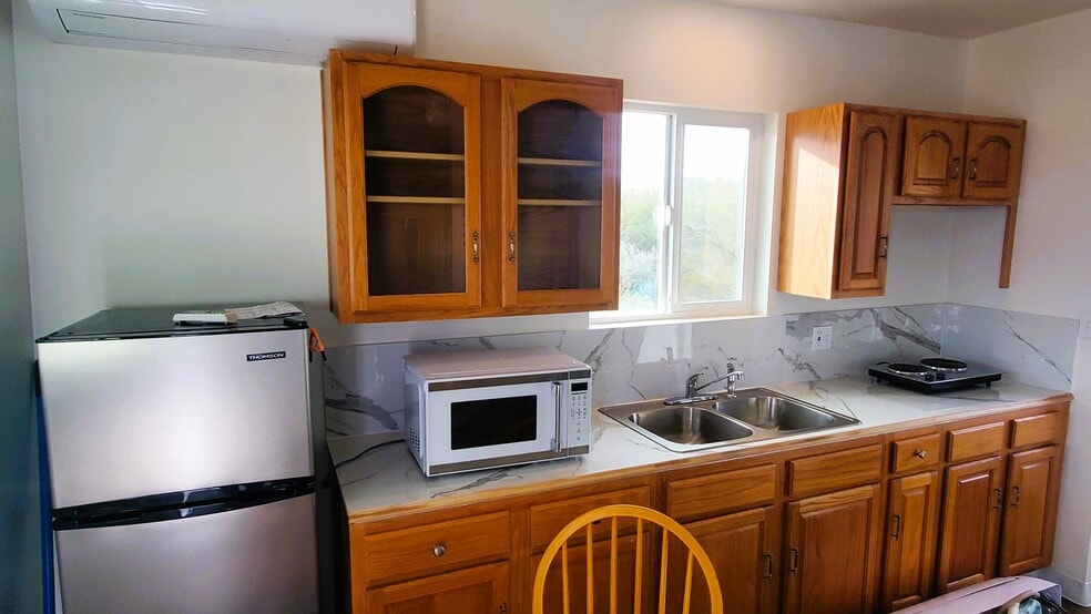 Building Photo - 1151 W Hayworth Rd