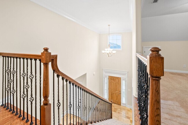 Building Photo - Gorgeous Upscale Home in the Gated Savanna...