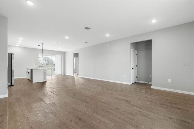 Building Photo - 23 Weymouth Ln