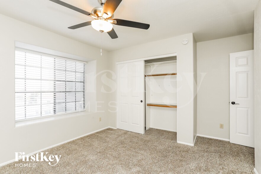 Building Photo - 9457 E Star Water Dr