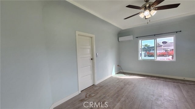 Building Photo - 8331 Cottonwood Ave