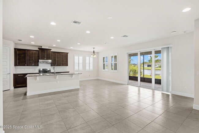 Building Photo - 2999 Pangea Cir