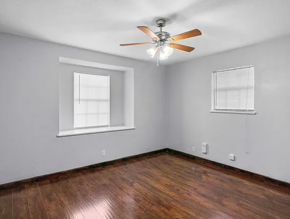 Building Photo - 1723 Sequoia Dr