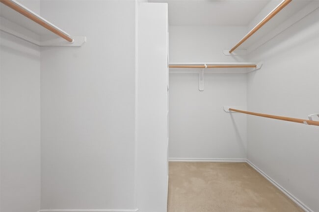 Building Photo - 6127 Morningshire Ln