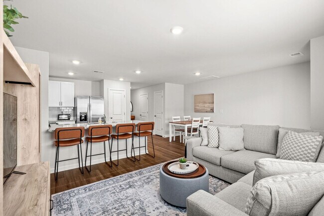 Building Photo - 332 Bayou Loop