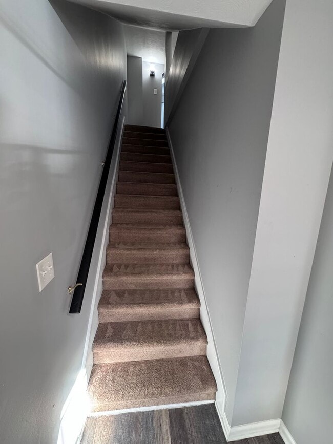 Building Photo - 3 bedroom 2 bath Home in Alburtis