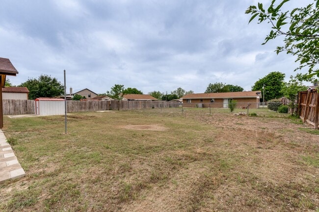 Building Photo - BEAUTIFUL 3-BEDROOM HOME IN LAKEWOOD SHADOW, NEW BRAUNFELS