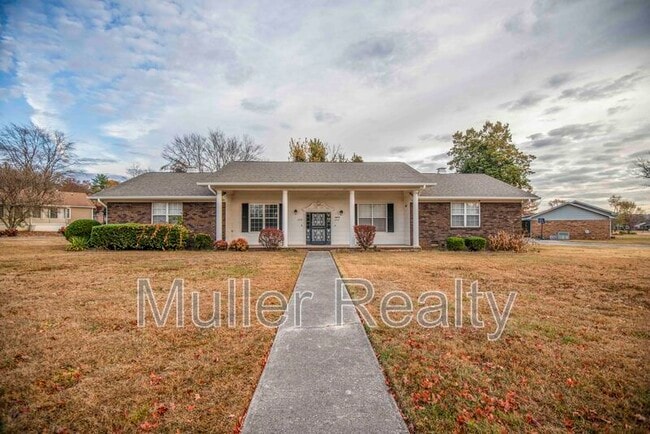 Primary Photo - 11719 S Williamsburg Dr