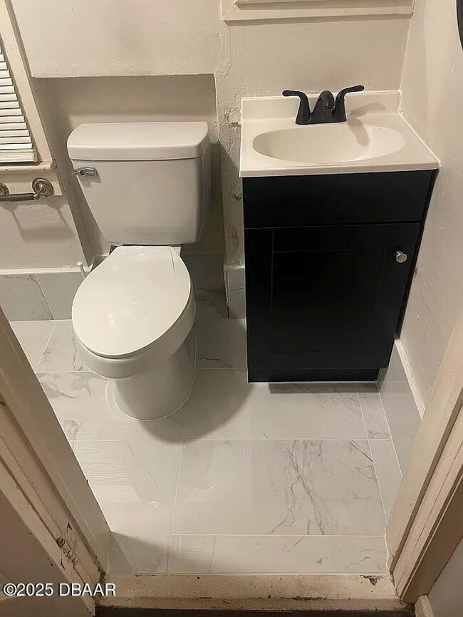 Building Photo - 745 S Palmetto Ave