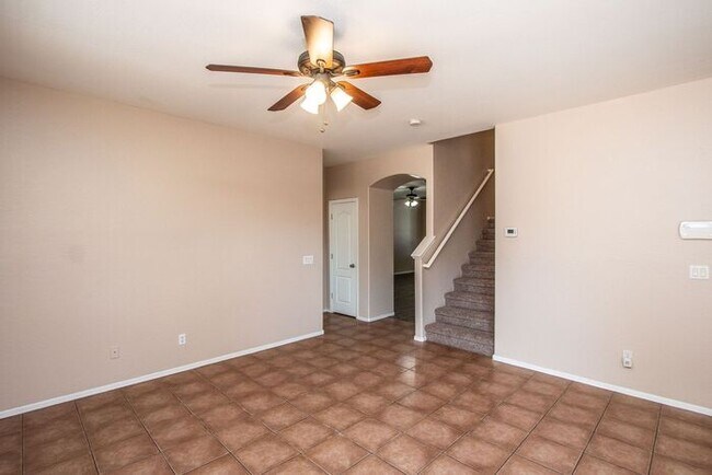 Building Photo - 5Bedroom/3Bath San Tan Vally Home!