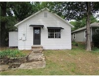 Building Photo - 622 E Huntsville Rd