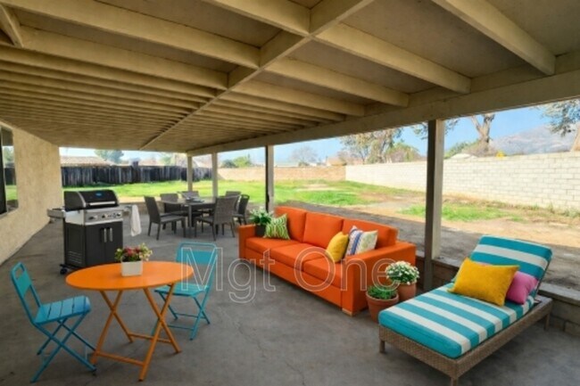 Building Photo - 12643 Gorham St