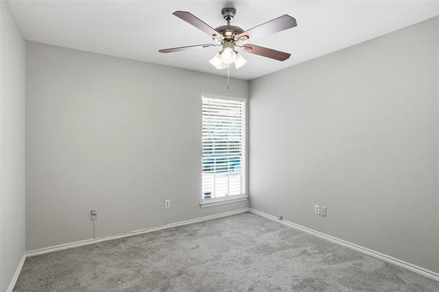 Building Photo - 2212 Valcourt Dr