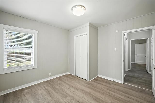 Building Photo - 204 Graham Ave