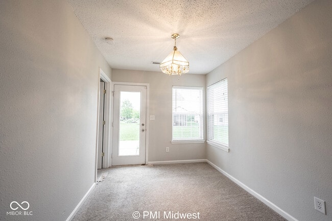 Building Photo - 19496 Prairie Crossing Dr