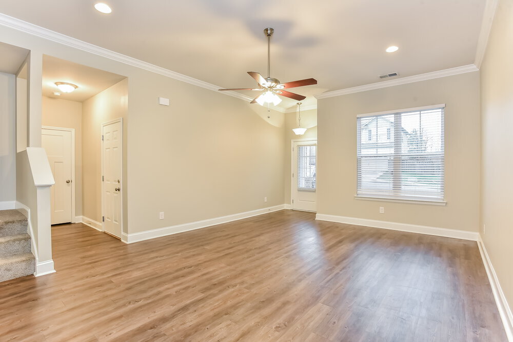 Building Photo - 1968 Brookshine Port