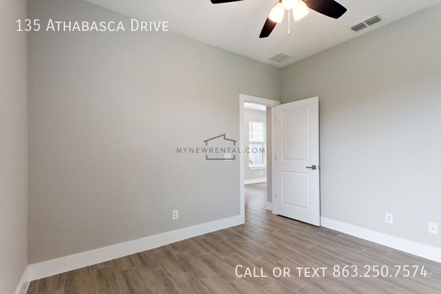 Building Photo - 135 Athabasca Dr