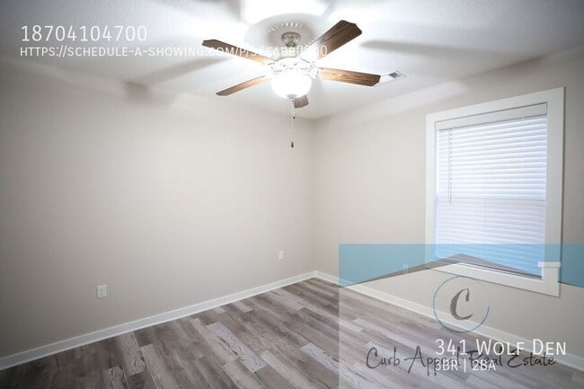 Building Photo - 341 Wolf Den Dr