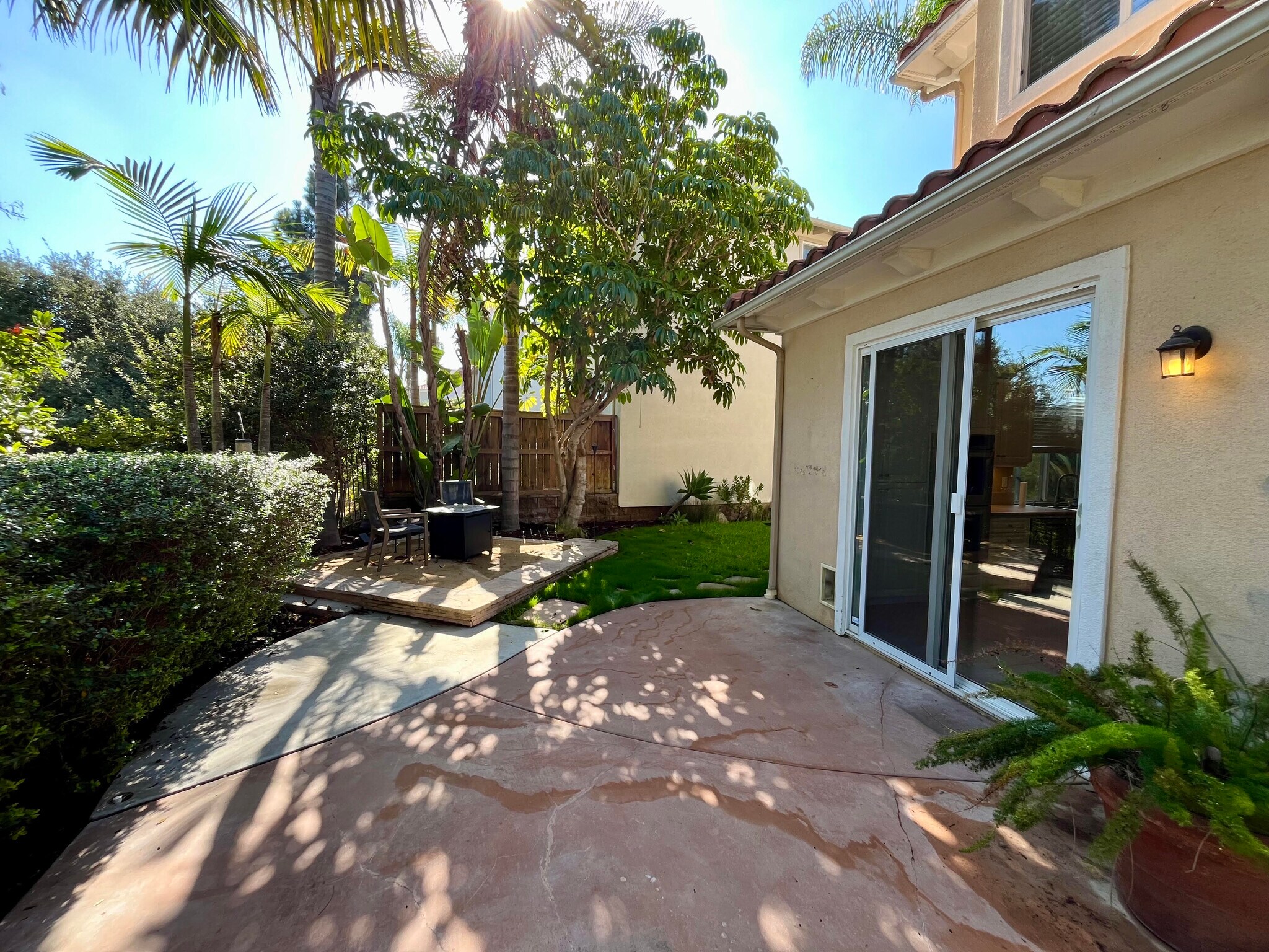 Building Photo - 5538 Coyote Ct