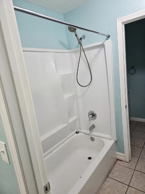 Building Photo - 517 Inness Ave