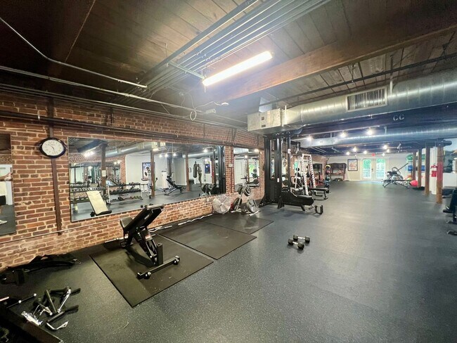 Building Photo - 1535 Caraleigh Mills Ct