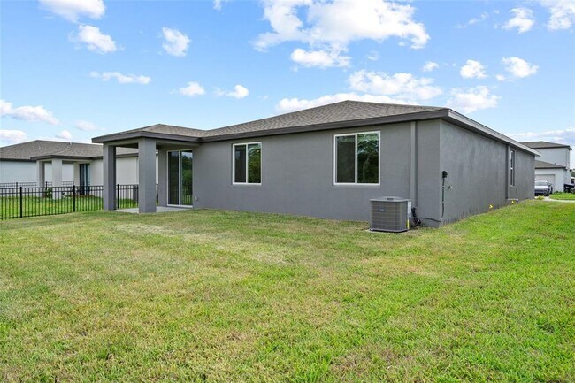 Building Photo - 112 Outback Hideaway Ave