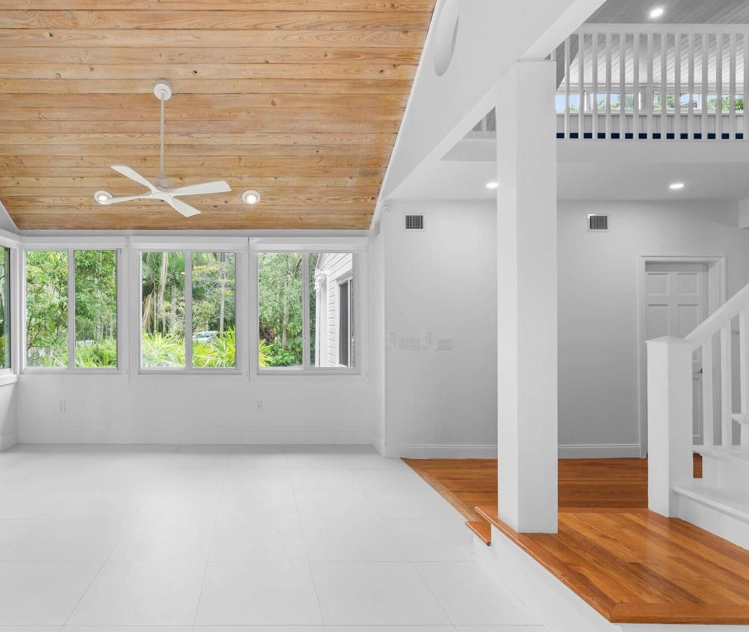 Building Photo - 3945 Loquat Ave