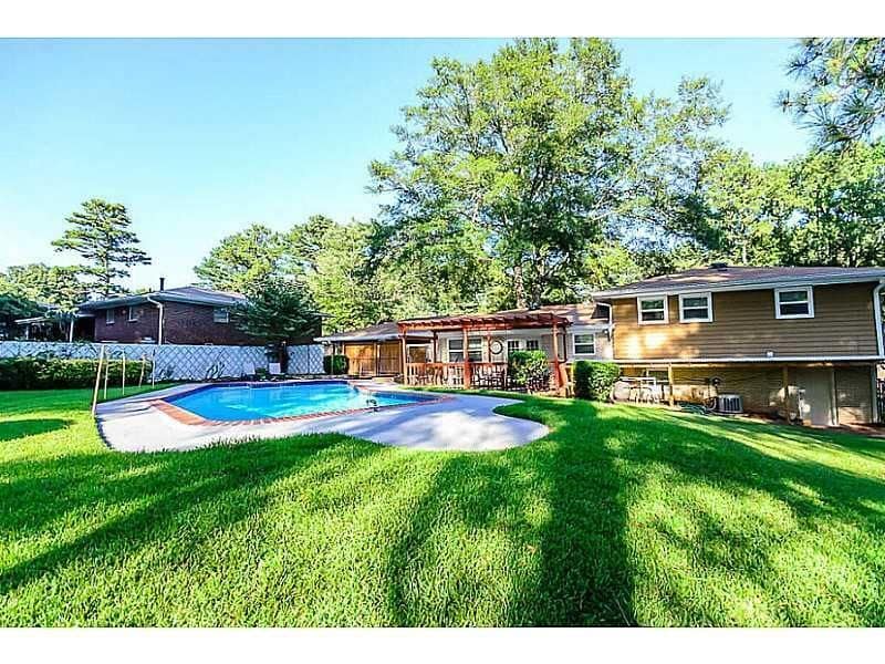 Building Photo - 1283 June Dr