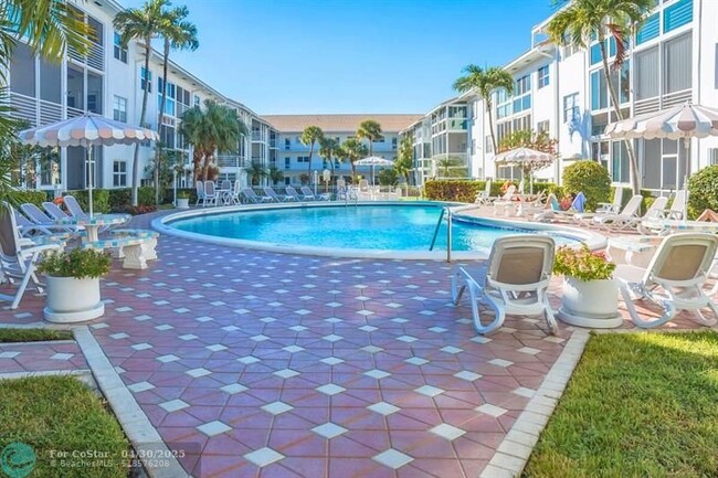 Building Photo - 1461 S Ocean Blvd