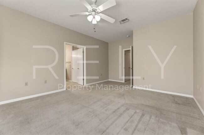 Building Photo - 280 Whispering Wind Dr