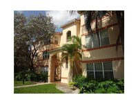 Building Photo - 3450 Pinewalk Dr N