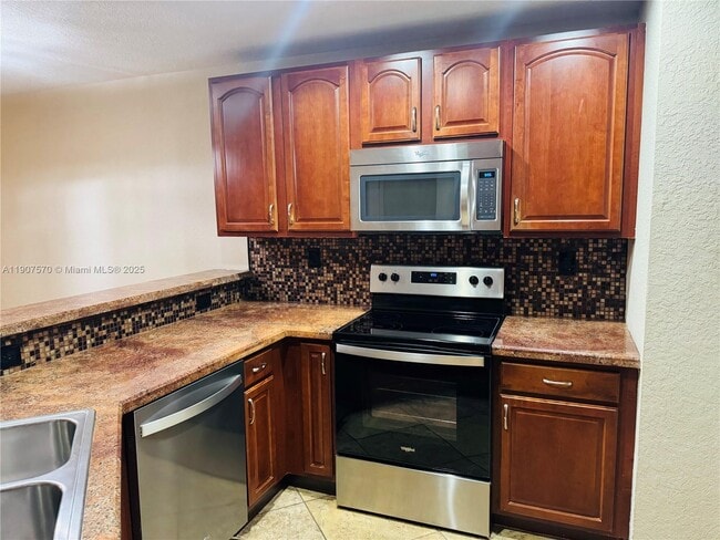 Building Photo - 9087 Chambers St