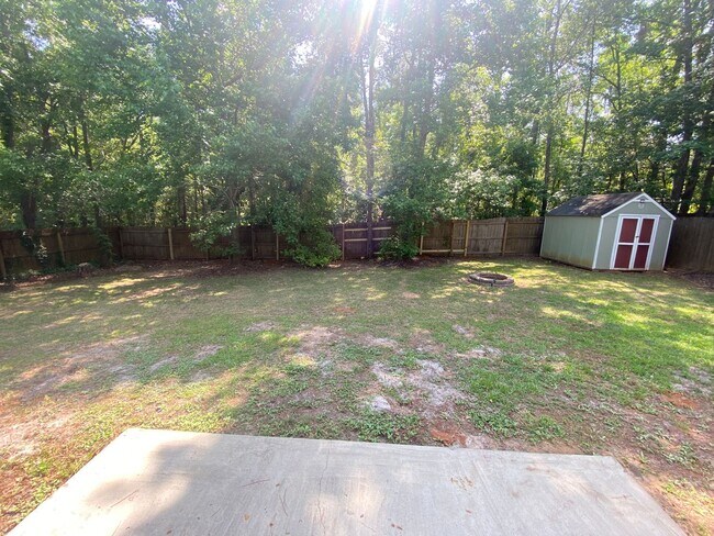 Building Photo - 4301 Kenilworth Cir