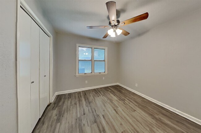 Building Photo - 14318 Ella Lee Ln