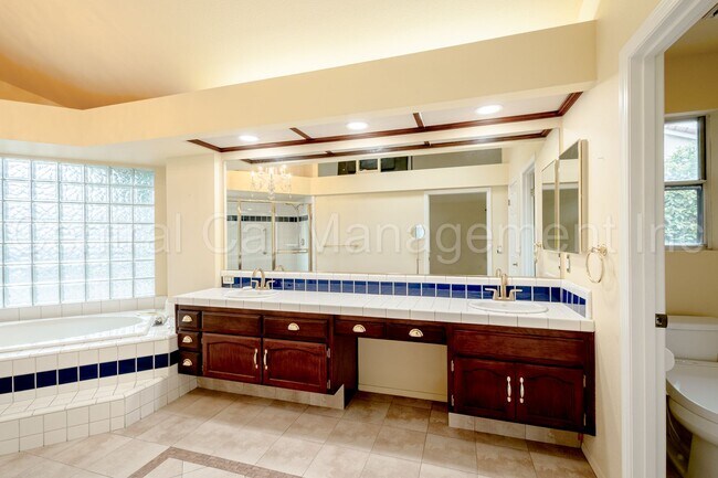 Building Photo - 4 Bedroom/2.5 Bath Home with Paid Solar an...