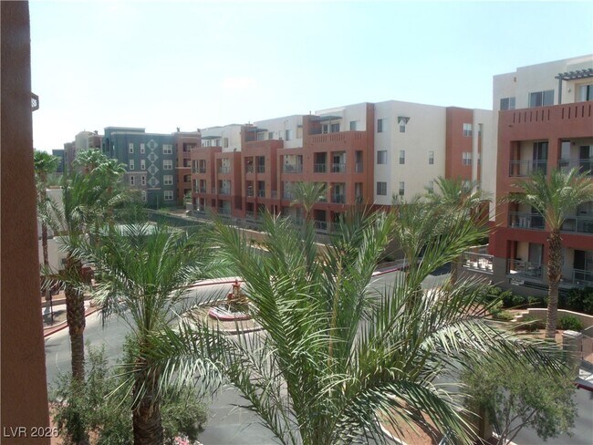 Building Photo - 91 E Agate Ave