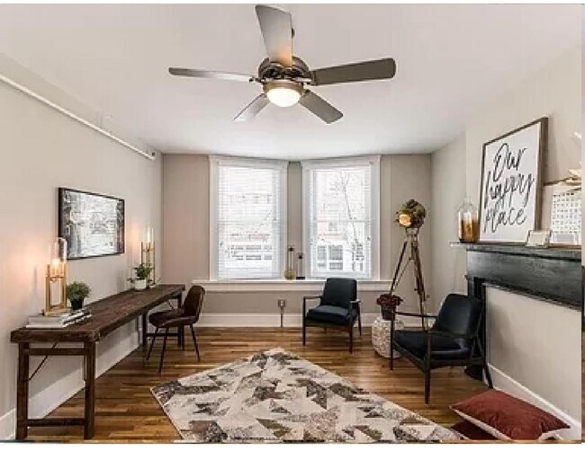 Building Photo - 1407 Vine St