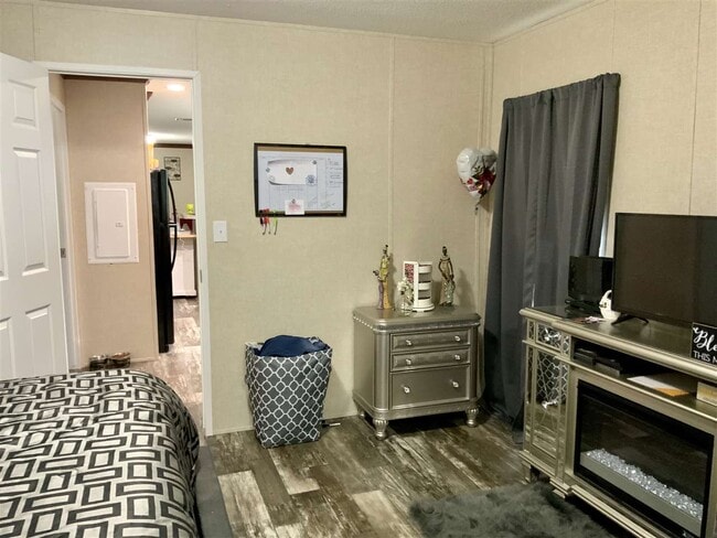 Building Photo - 9813 Woodville Hwy