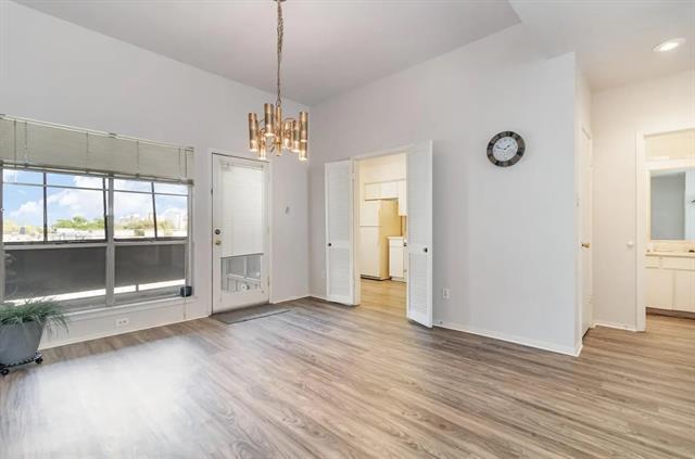 Building Photo - 10416 High Hollows Dr