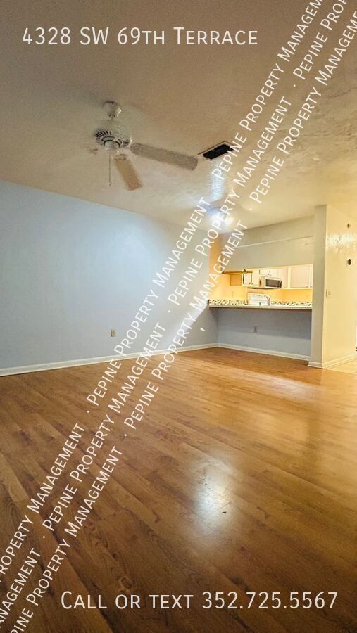 Building Photo - 4328 SW 69th Terrace