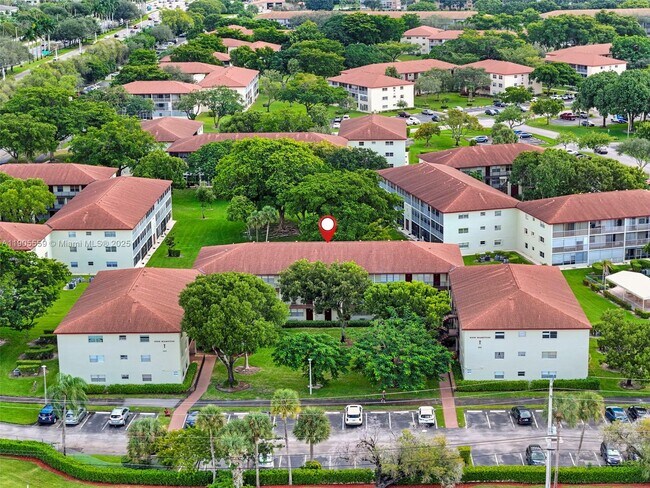 Building Photo - 151 SW 135th Terrace