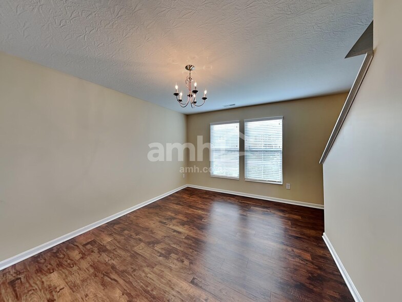 Building Photo - 1166 Carrington Pl