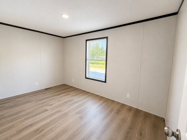 Building Photo - 4204 Camary Ln