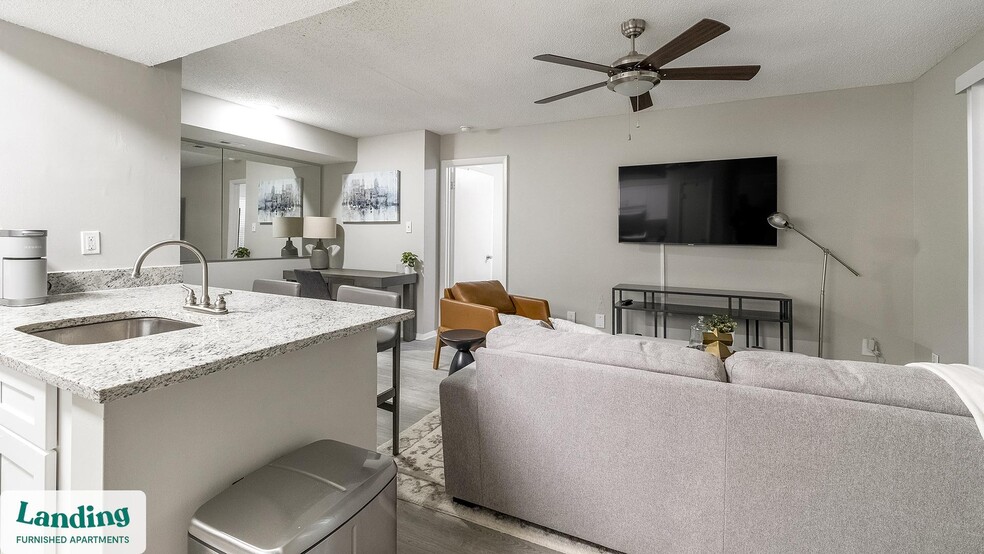 Building Photo - 934 Garden Walk Blvd